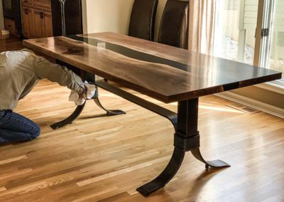 Setting Up The Cincinnati Table In A Dining Room